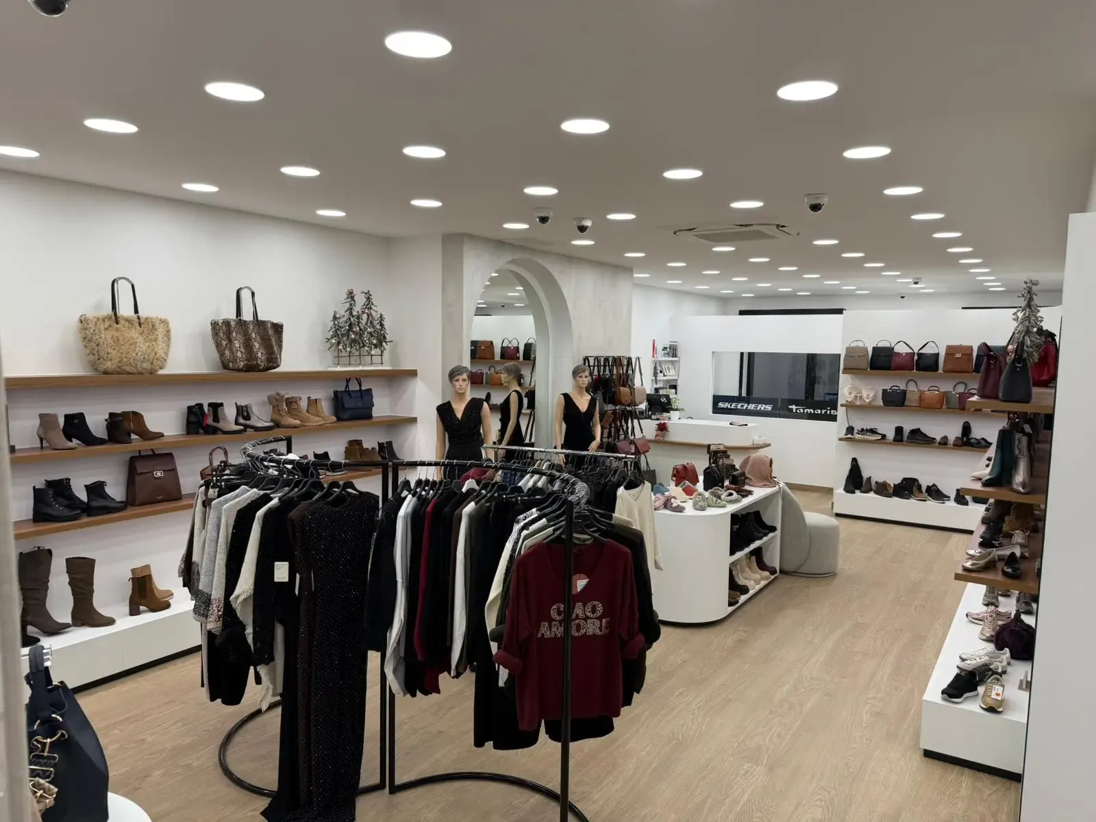 V. Biernaux Interior